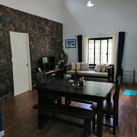 Blue Residence Tagaytay Тагайтай Экстерьер фото